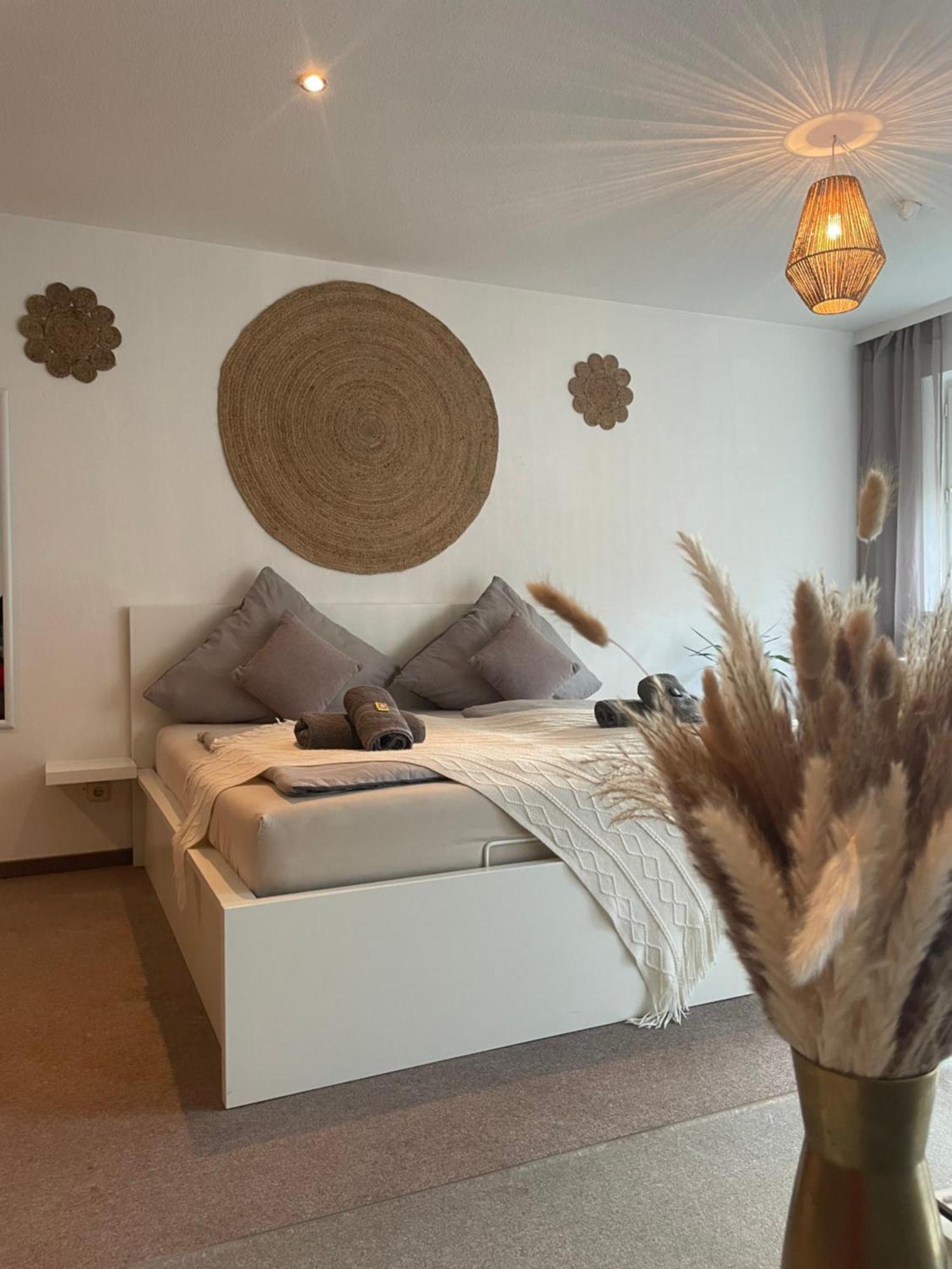 Kingsize Bett Boho Apartment Mit Tiefgarage Naehe Salzburg Freilassing Zewnętrze zdjęcie