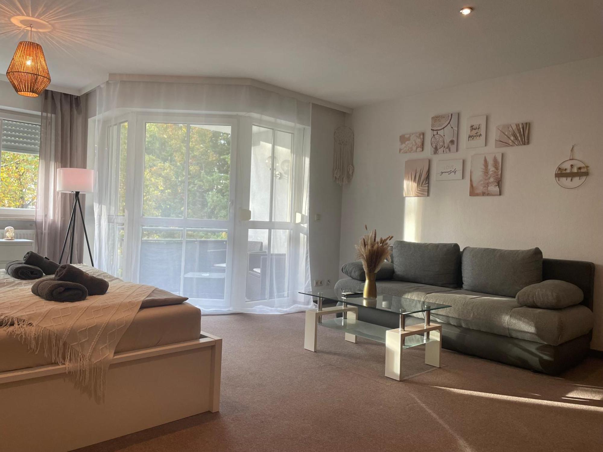 Kingsize Bett Boho Apartment Mit Tiefgarage Naehe Salzburg Freilassing Zewnętrze zdjęcie